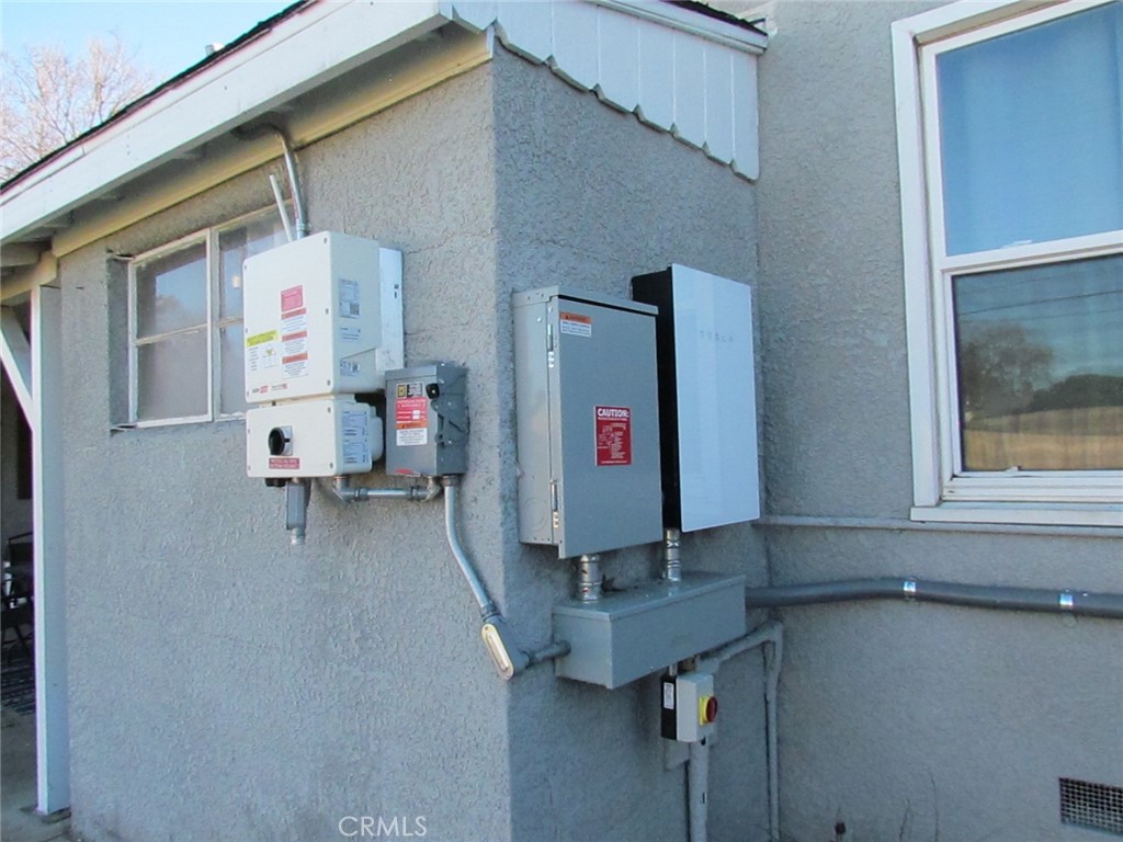 1923 E Terrace, Fresno, CA 93703