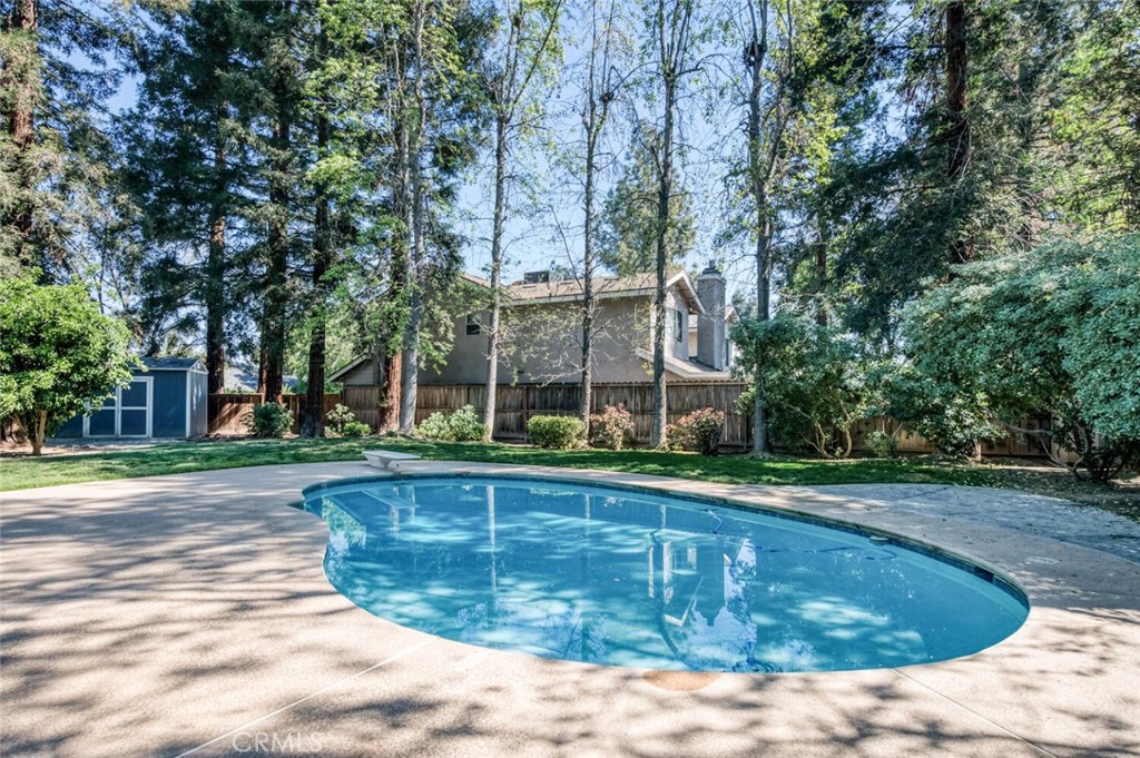 6702 N Dolores, Fresno, CA 93711