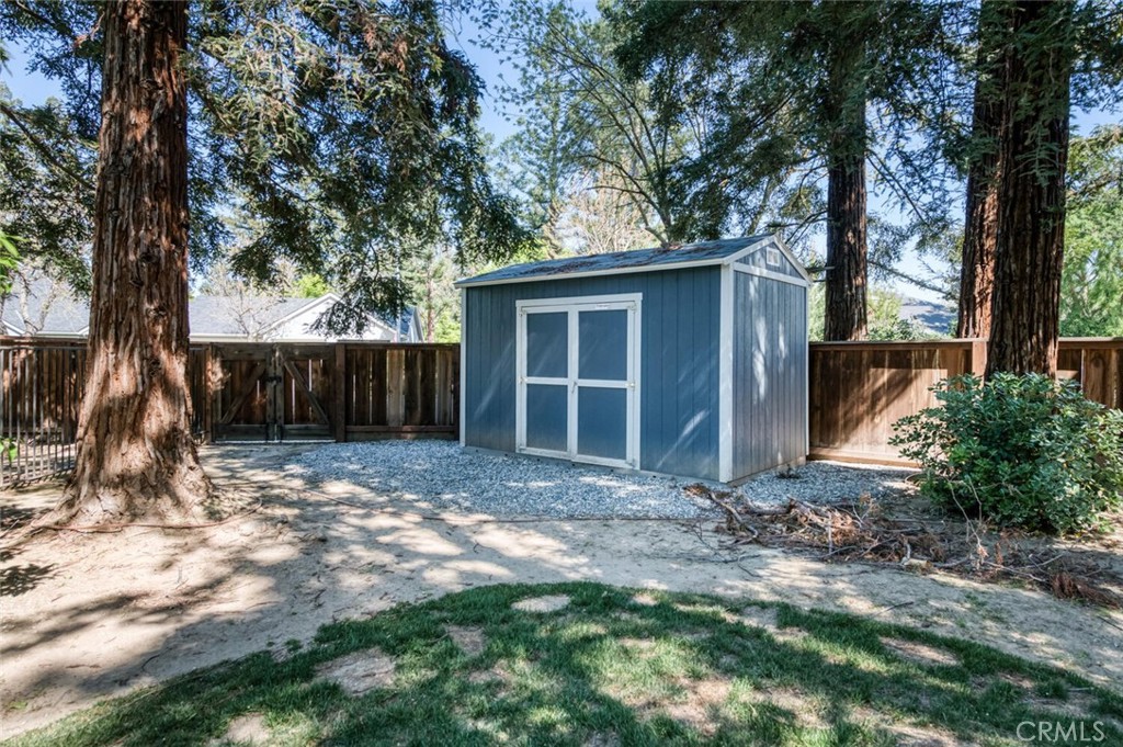 6702 N Dolores, Fresno, CA 93711