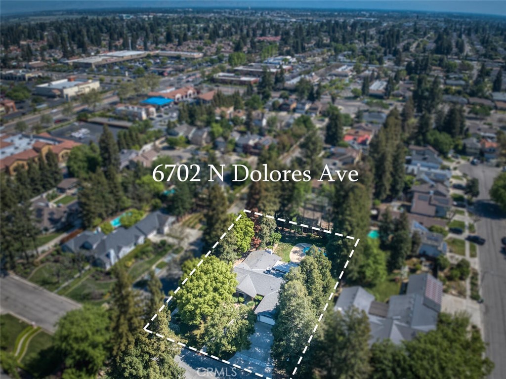 6702 N Dolores, Fresno, CA 93711