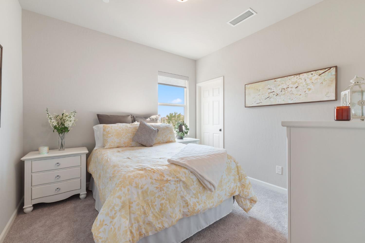4450 Oak Knoll Rd, Madera, CA 93636