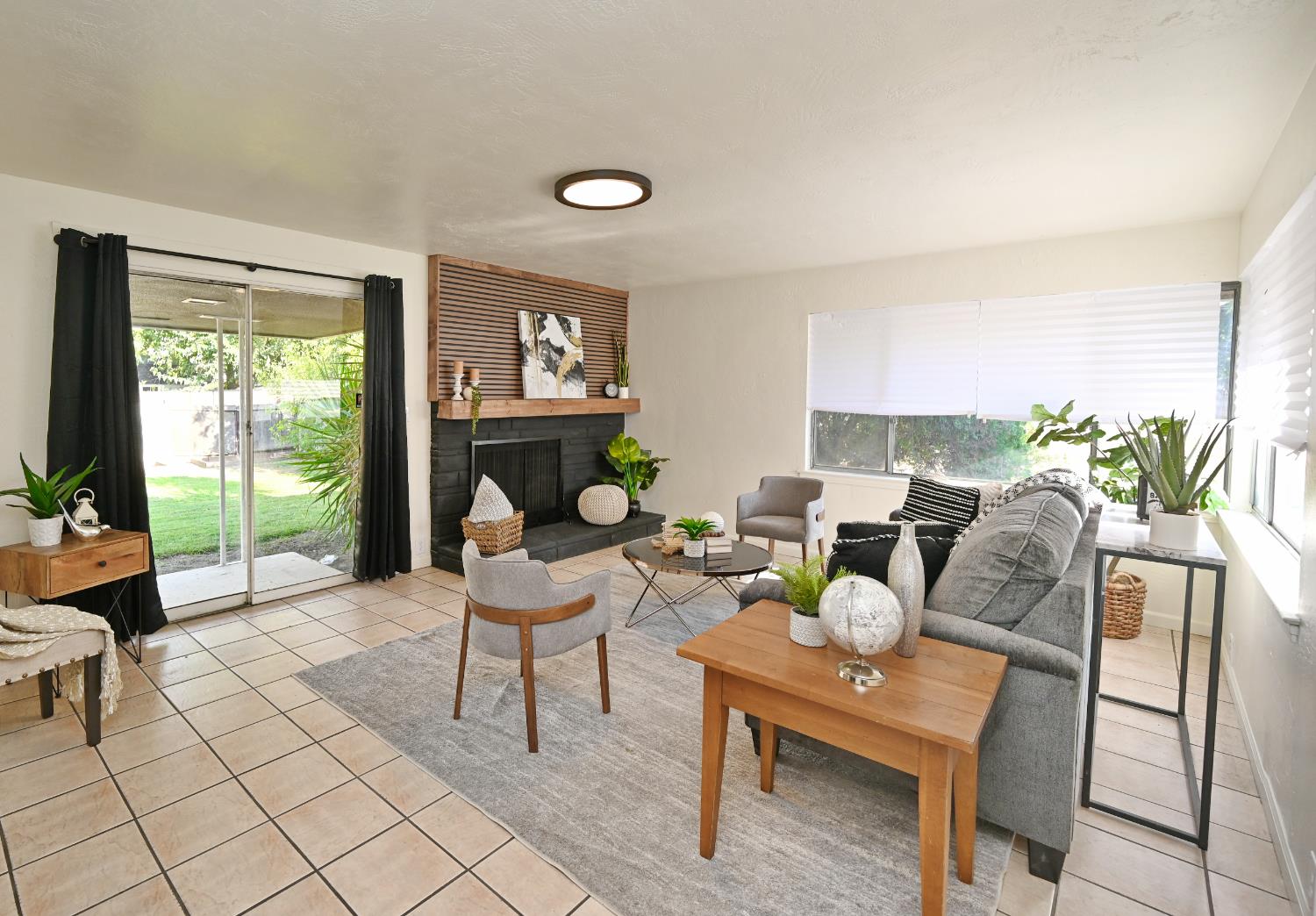 728 N Echo Ave, Fresno, CA 93728