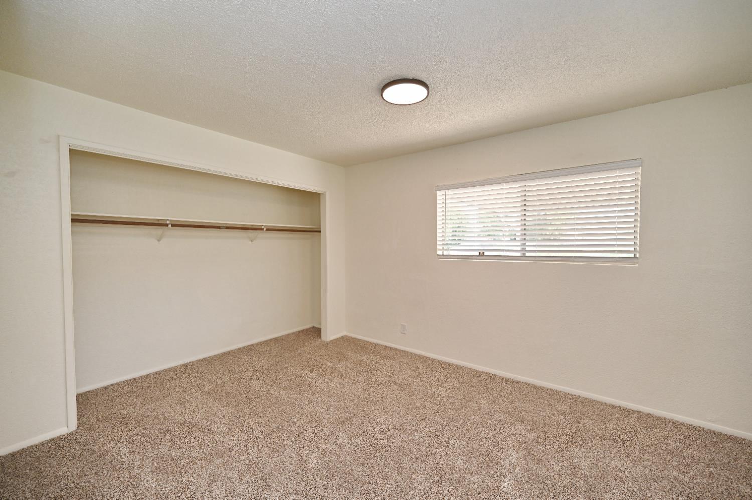 728 N Echo Ave, Fresno, CA 93728
