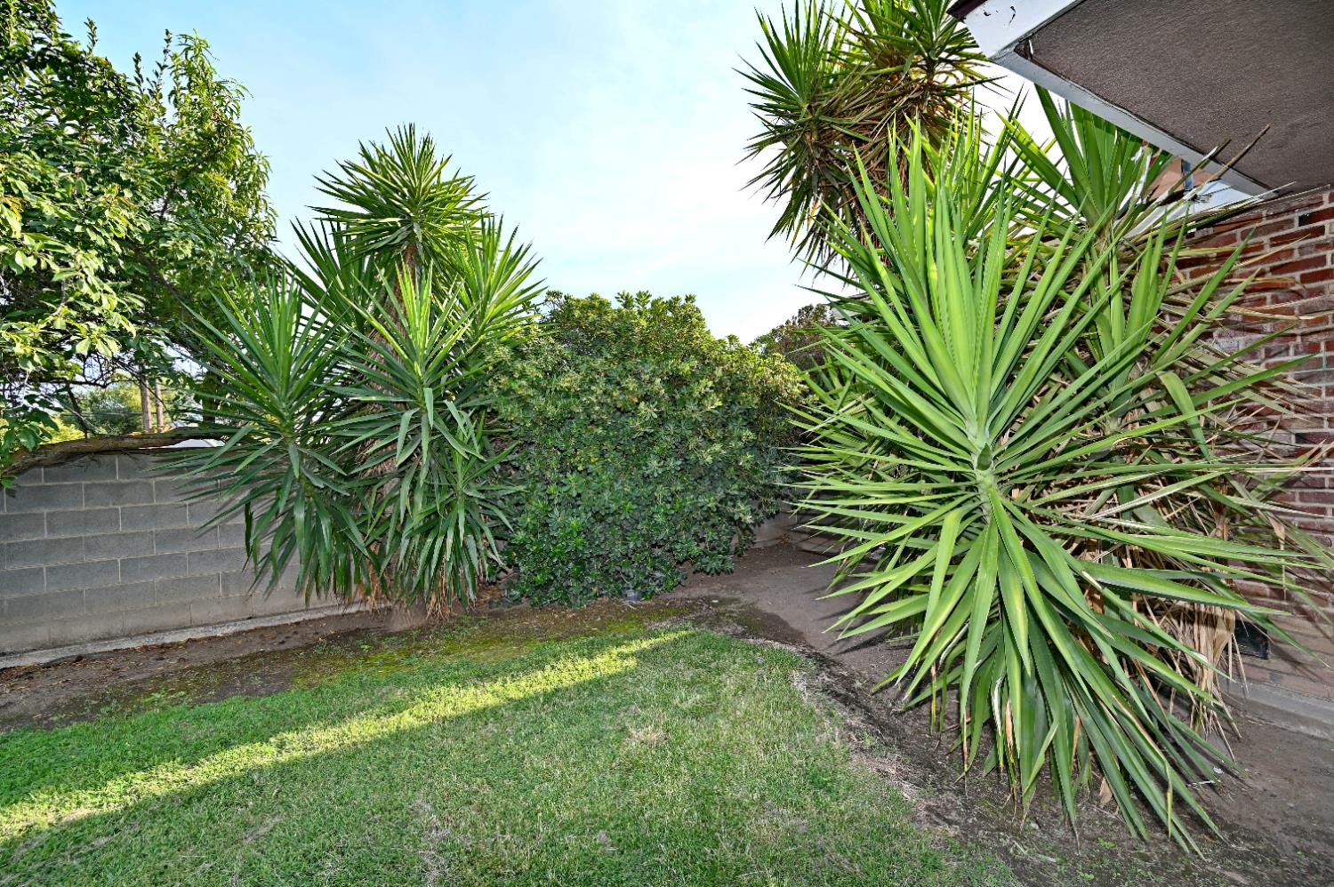 728 N Echo Ave, Fresno, CA 93728
