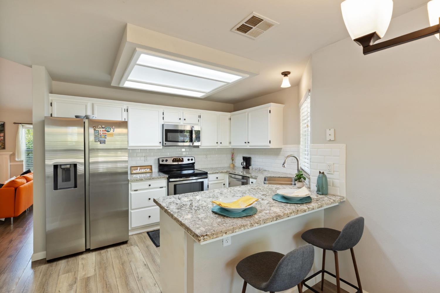 8181 N Backer Ave, Fresno, CA 93720