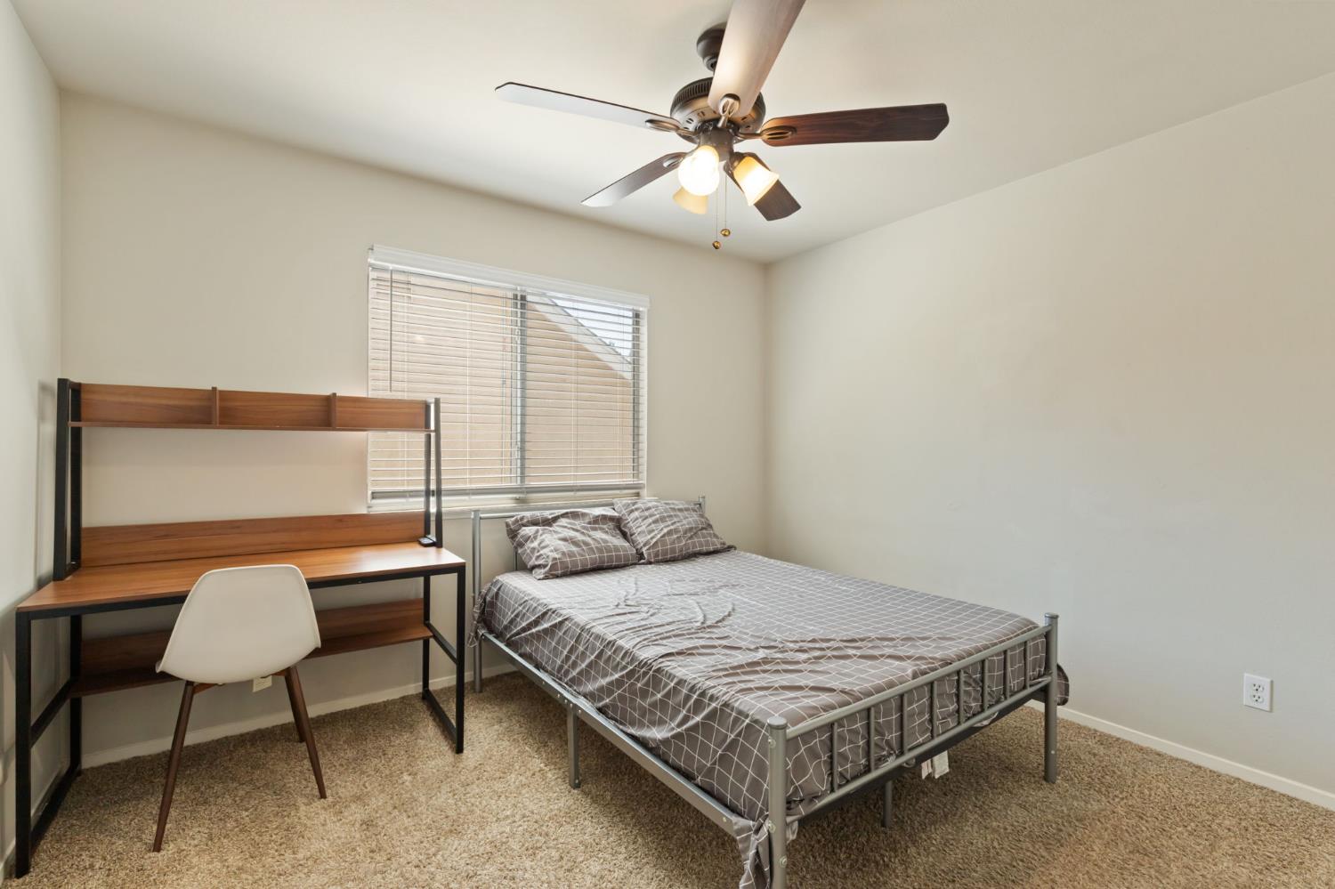 8181 N Backer Ave, Fresno, CA 93720