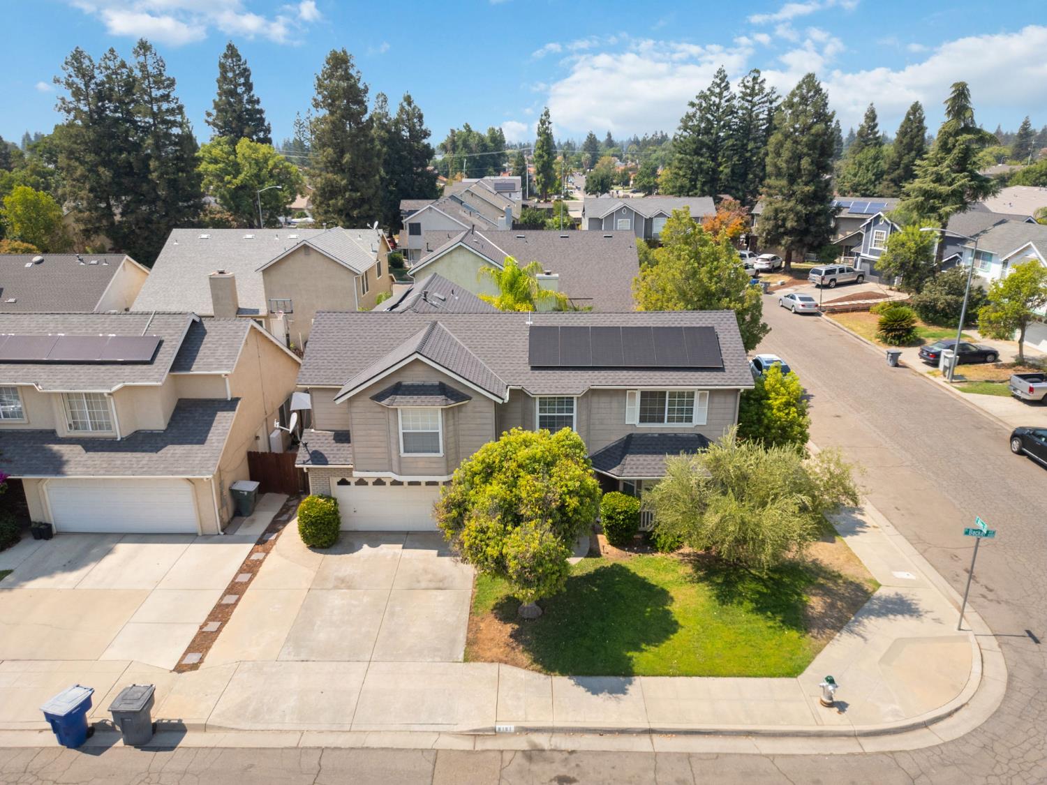 8181 N Backer Ave, Fresno, CA 93720