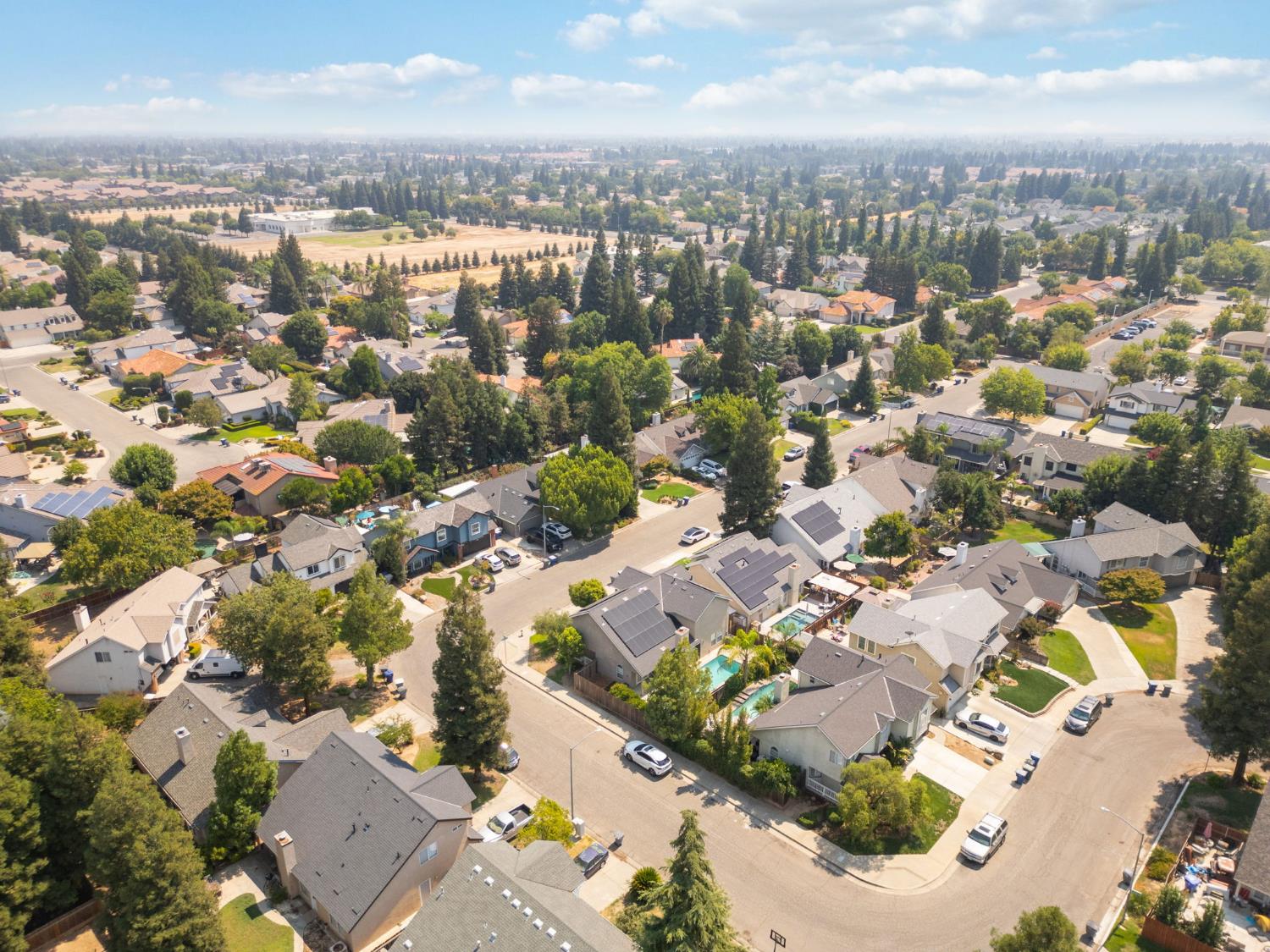 8181 N Backer Ave, Fresno, CA 93720