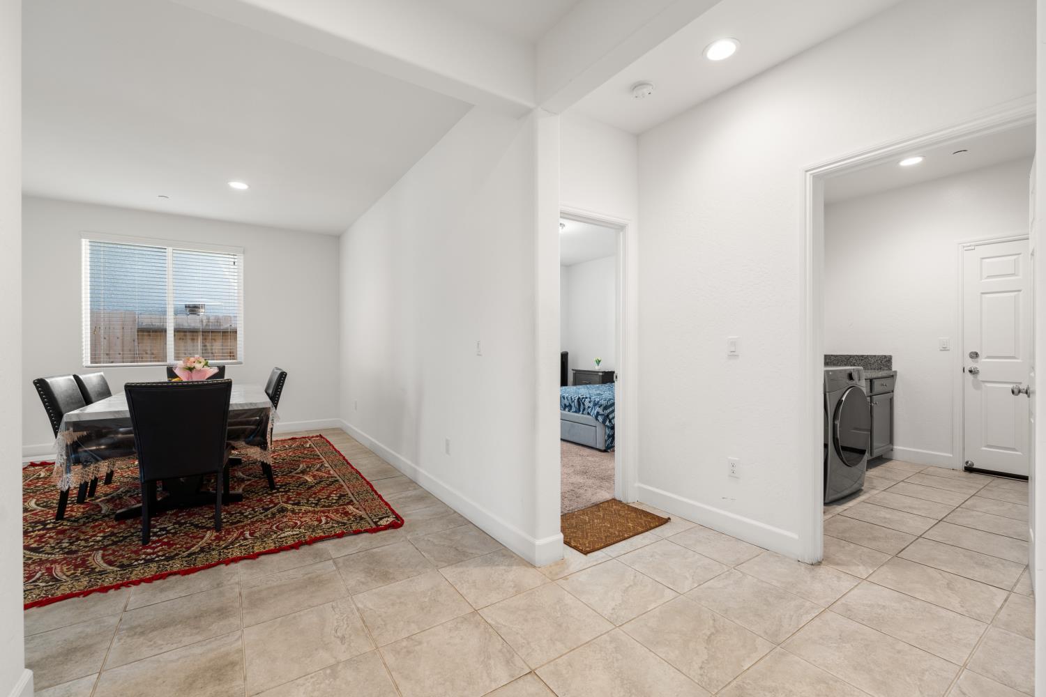 6696 E Harvard Ave, Fresno, CA 93727
