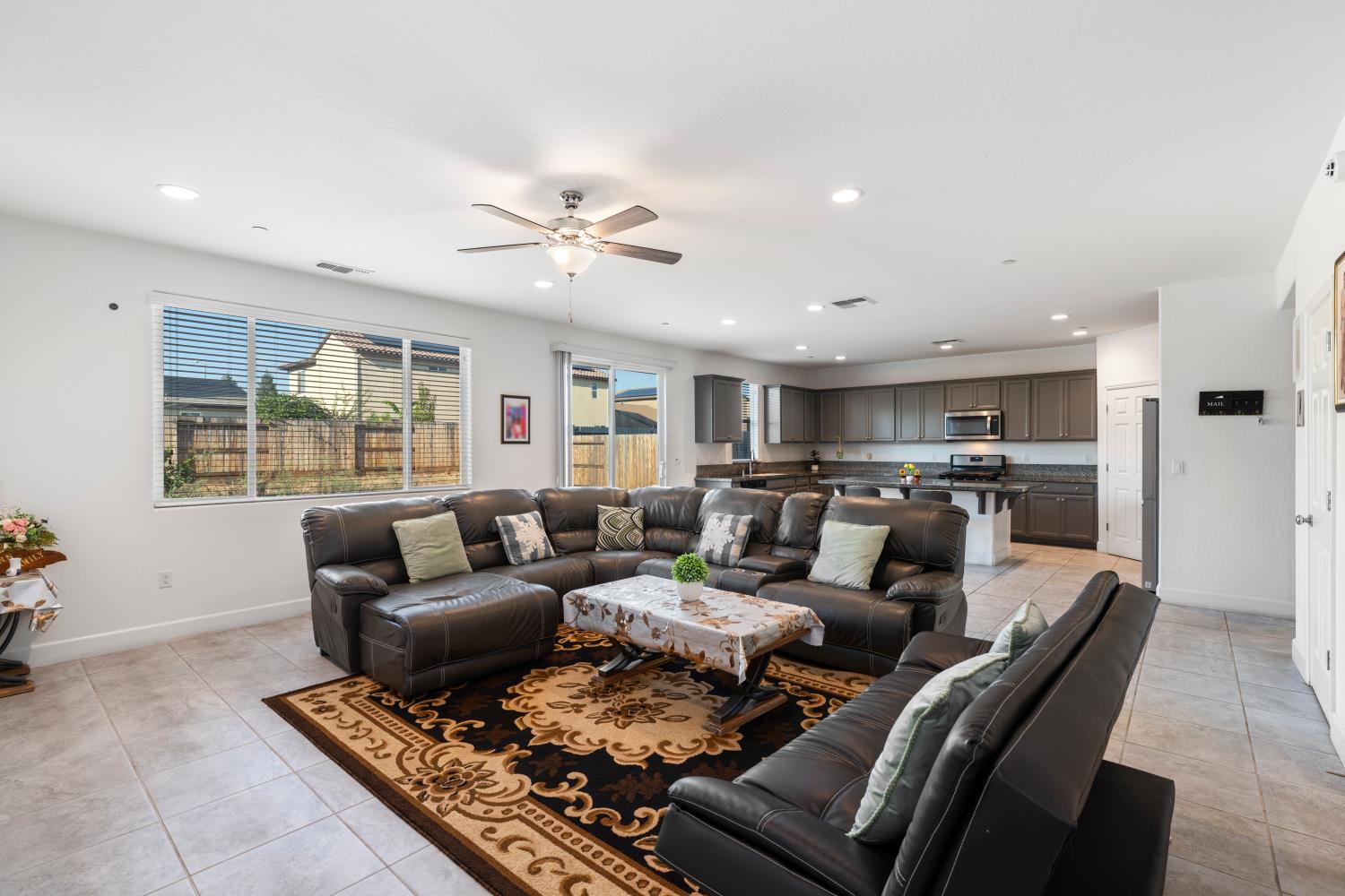 6696 E Harvard Ave, Fresno, CA 93727