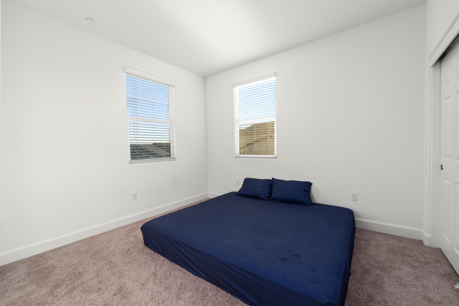 6696 E Harvard Ave, Fresno, CA 93727