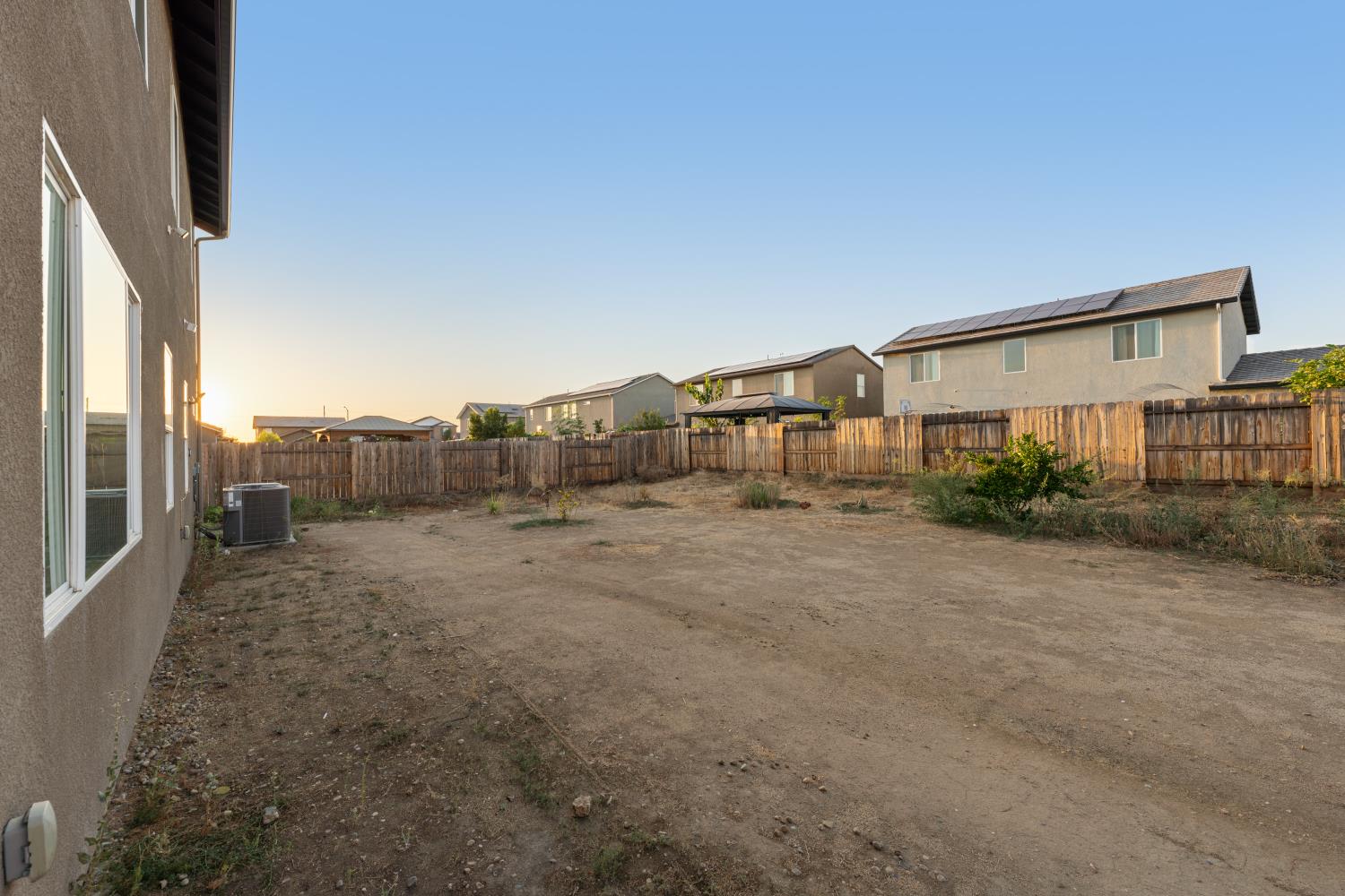 6696 E Harvard Ave, Fresno, CA 93727