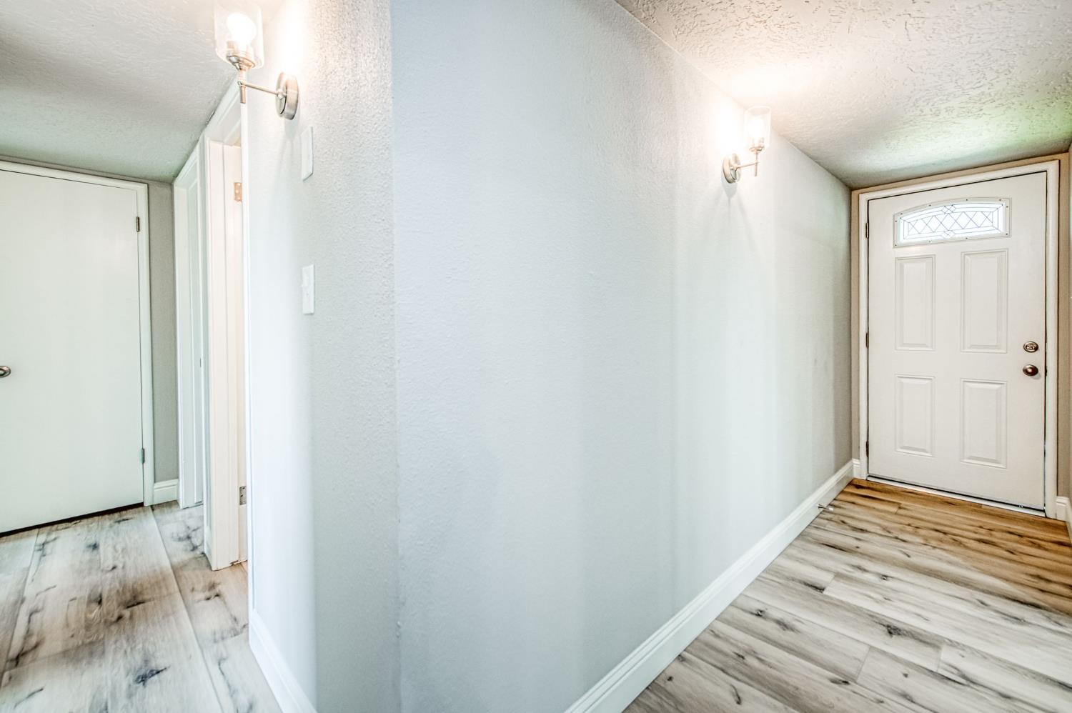4466 E Donner Ave, Fresno, CA 93726