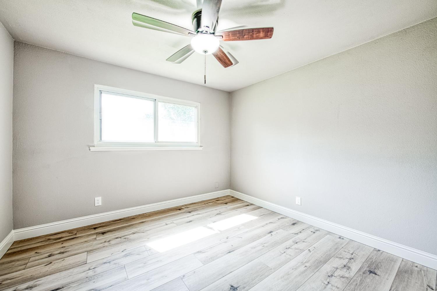 4466 E Donner Ave, Fresno, CA 93726