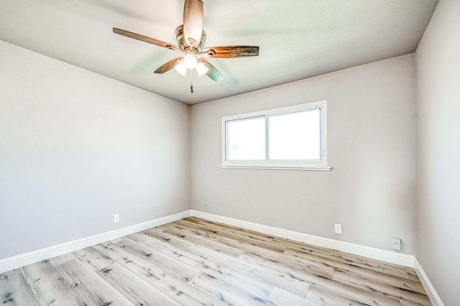 4466 E Donner Ave, Fresno, CA 93726