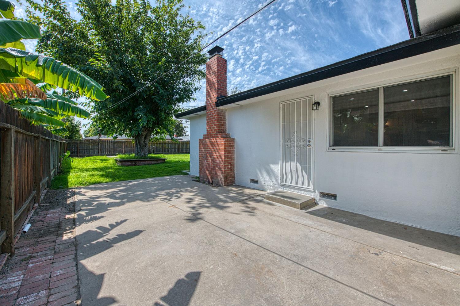 4466 E Donner Ave, Fresno, CA 93726