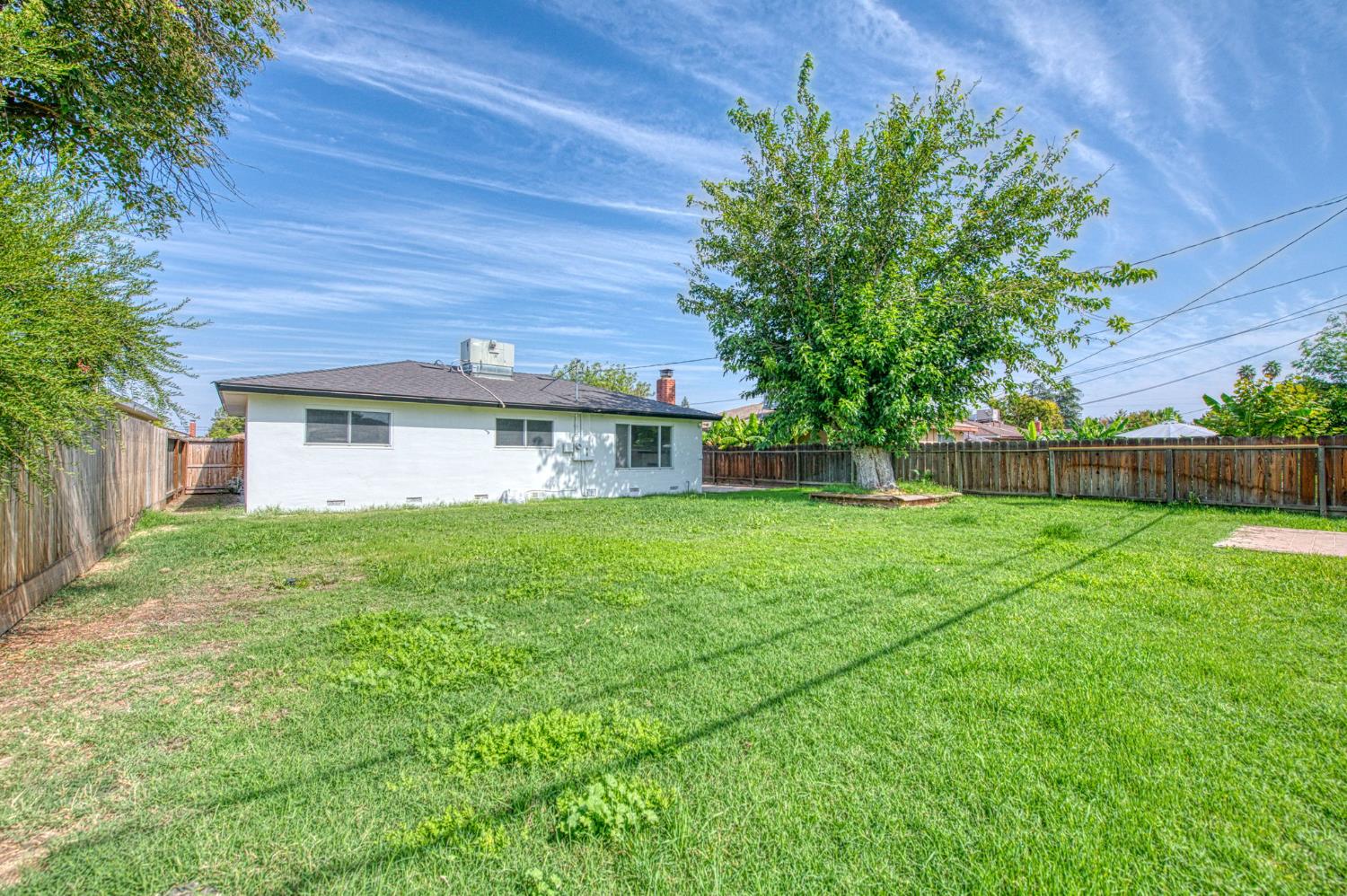 4466 E Donner Ave, Fresno, CA 93726