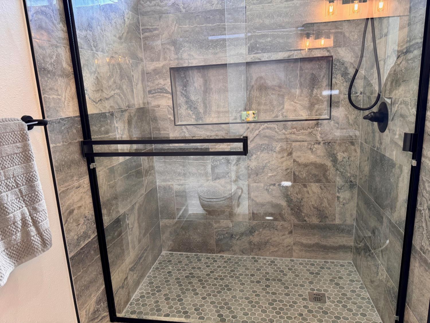 5375 W Ramona Ave, Fresno, CA 93722