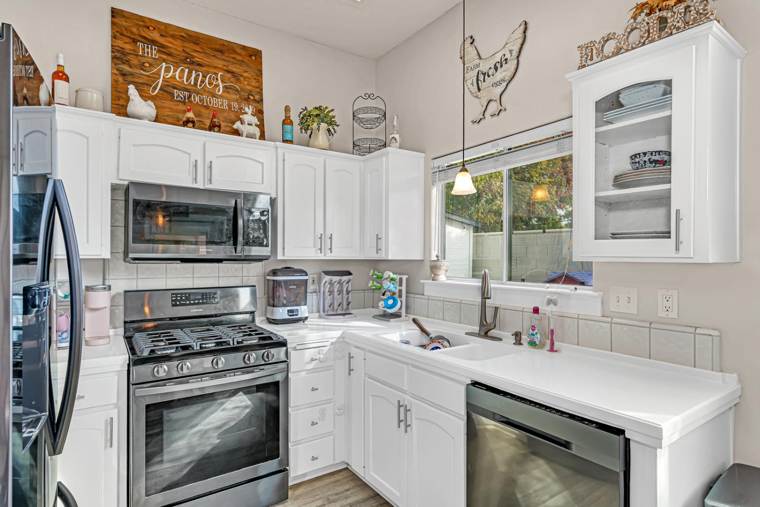 7502 N Trellis Cir, Fresno, CA 93720