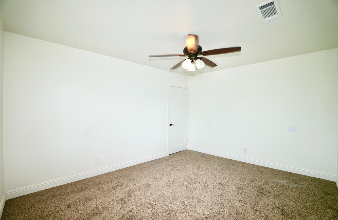 1305 E Fedora, Fresno, CA 93704