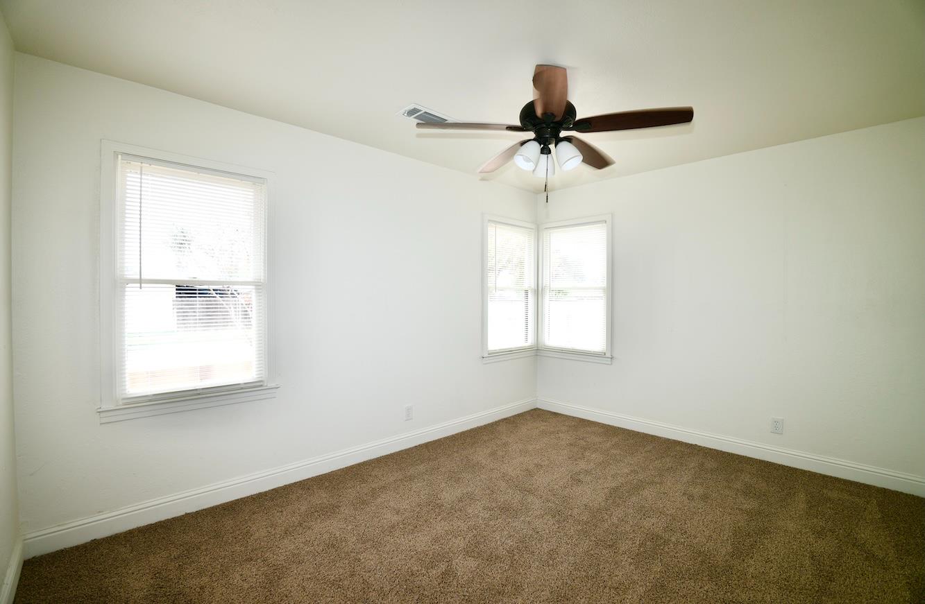 1305 E Fedora, Fresno, CA 93704