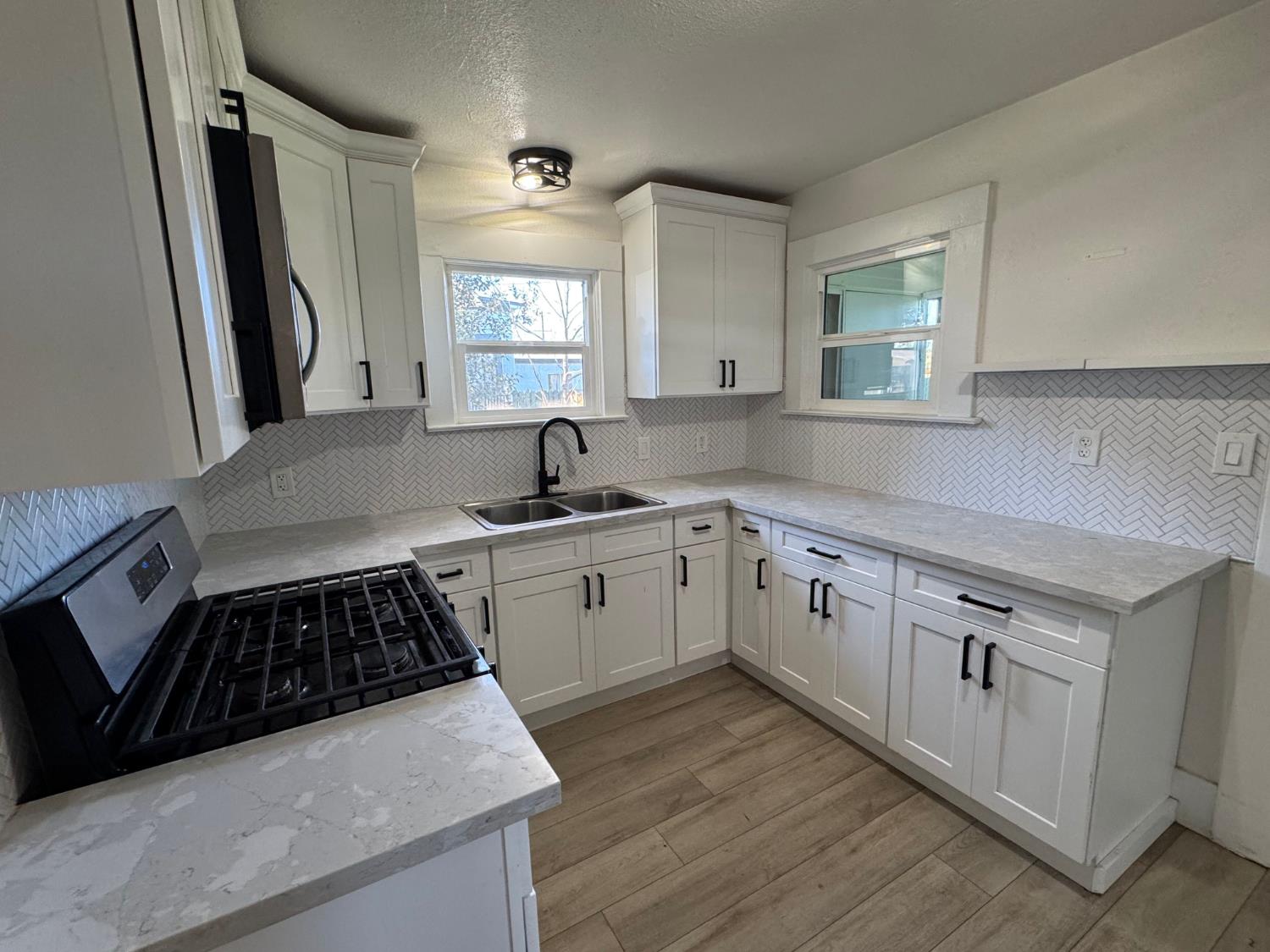 3459 E Lowe Ave, Fresno, CA 93702