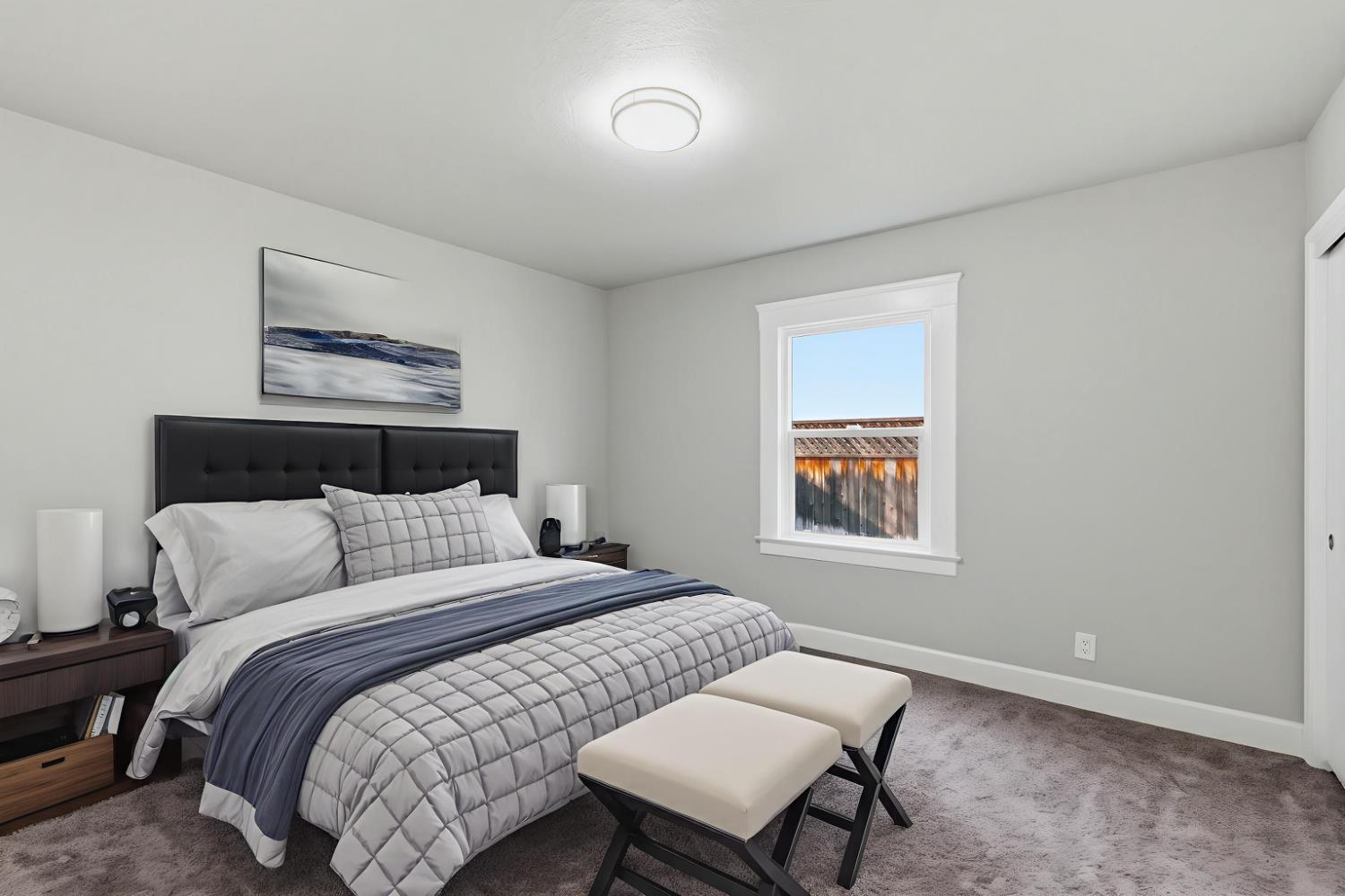 537 E Michigan Ave, Fresno, CA 93704