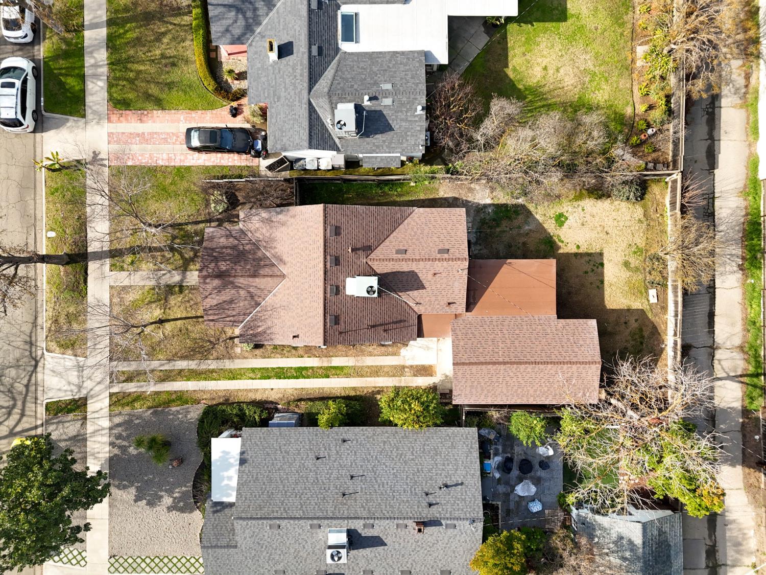 537 E Michigan Ave, Fresno, CA 93704