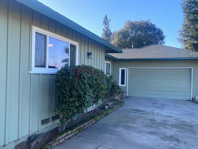 2938 E Willis Ave, Fresno, CA 93726