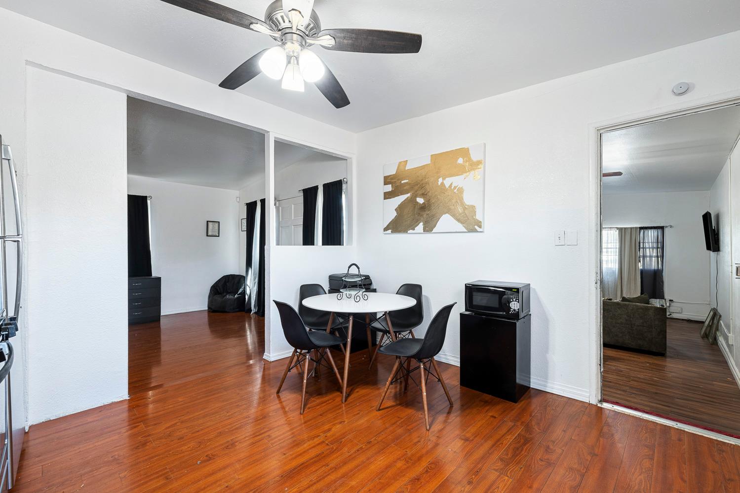 209 W Eden Ave, Fresno, CA 93706