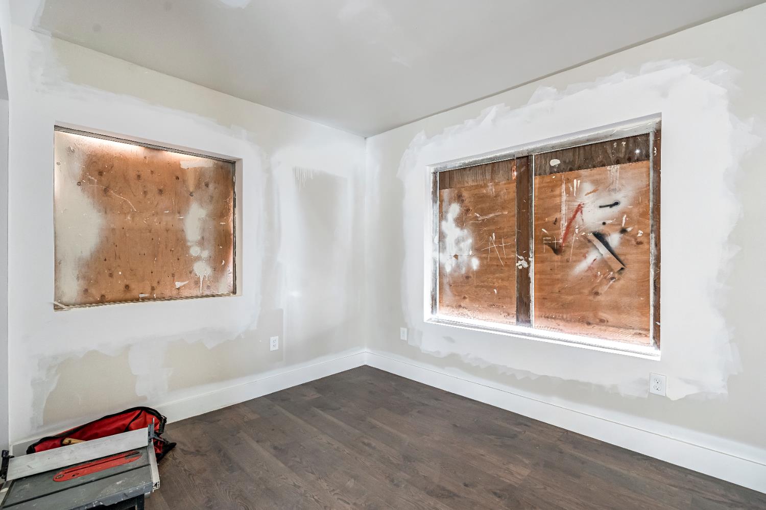 1508 N Calaveras Ave, Fresno, CA 93728