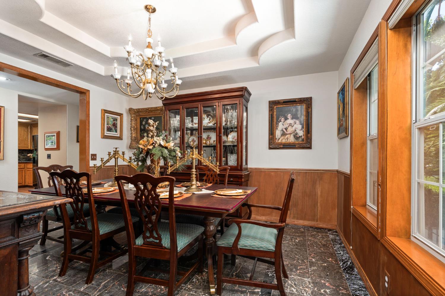 7207 E Bremer Ave, Fresno, CA 93737