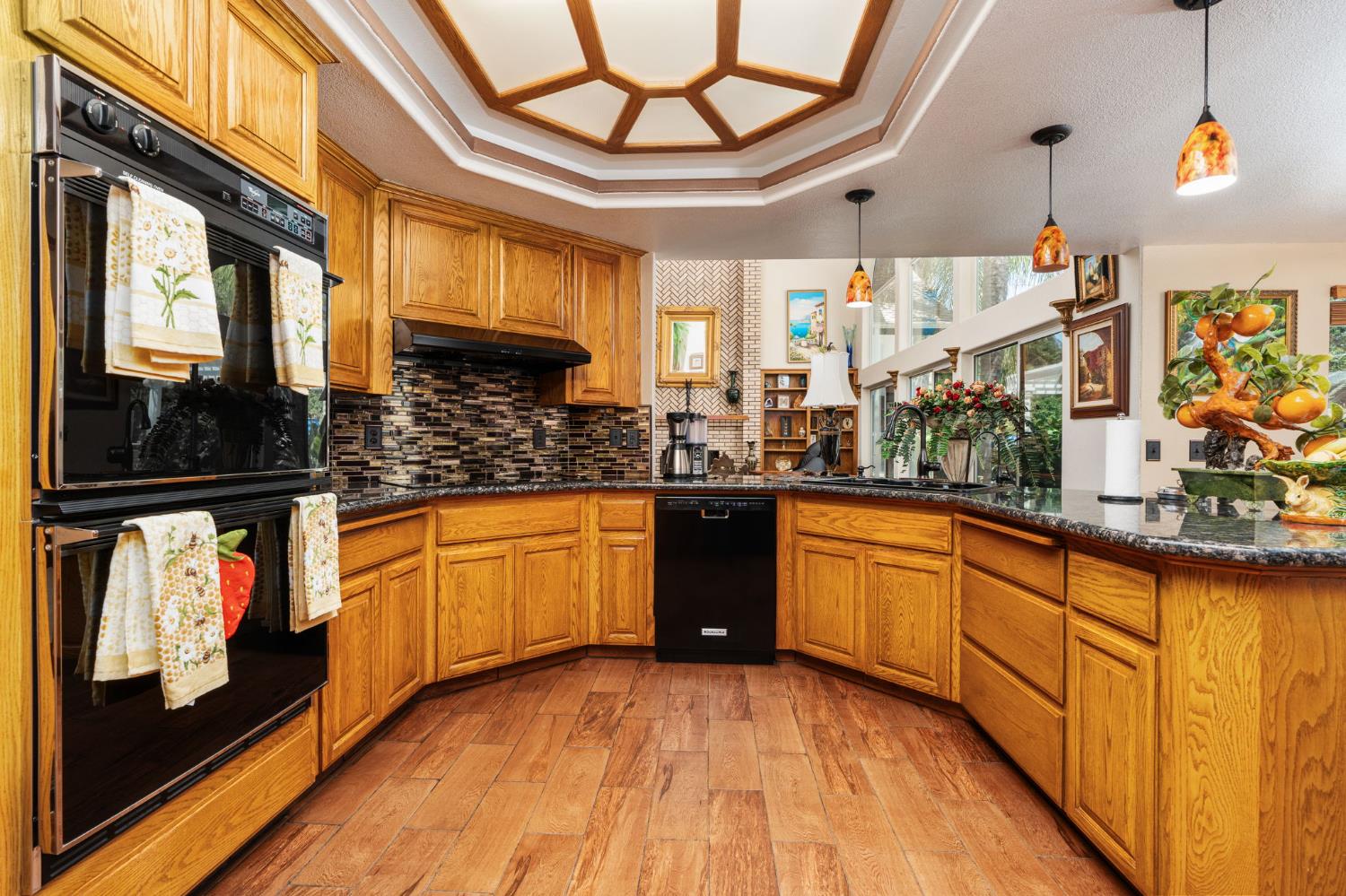 7207 E Bremer Ave, Fresno, CA 93737