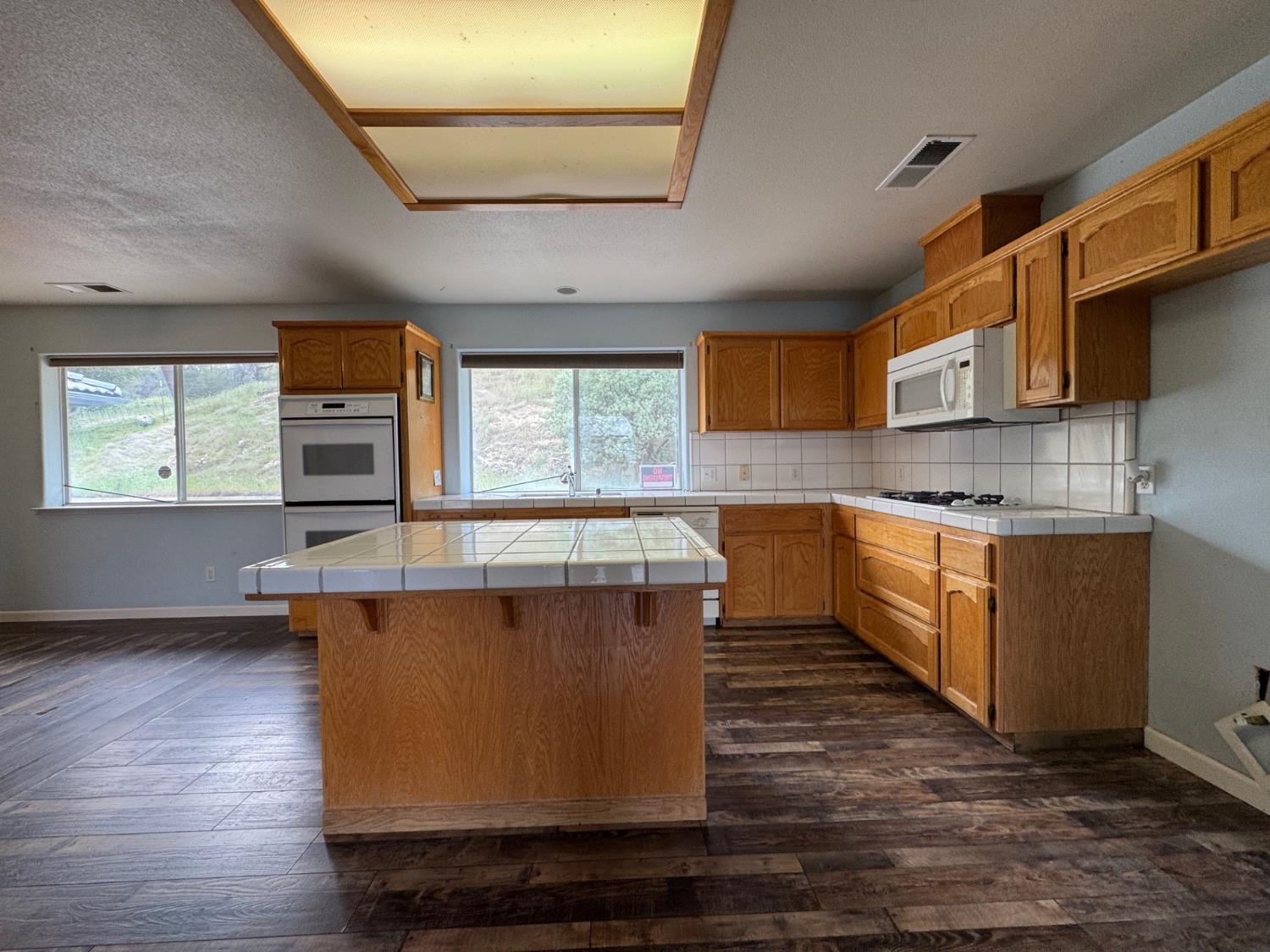 31540 Lucian Dr, Coarsegold, CA 93614