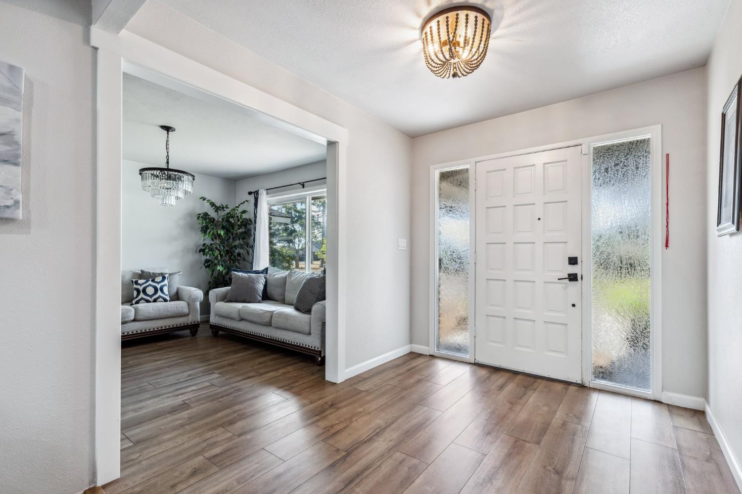 4341 W Dakota Ave, Fresno, CA 93722