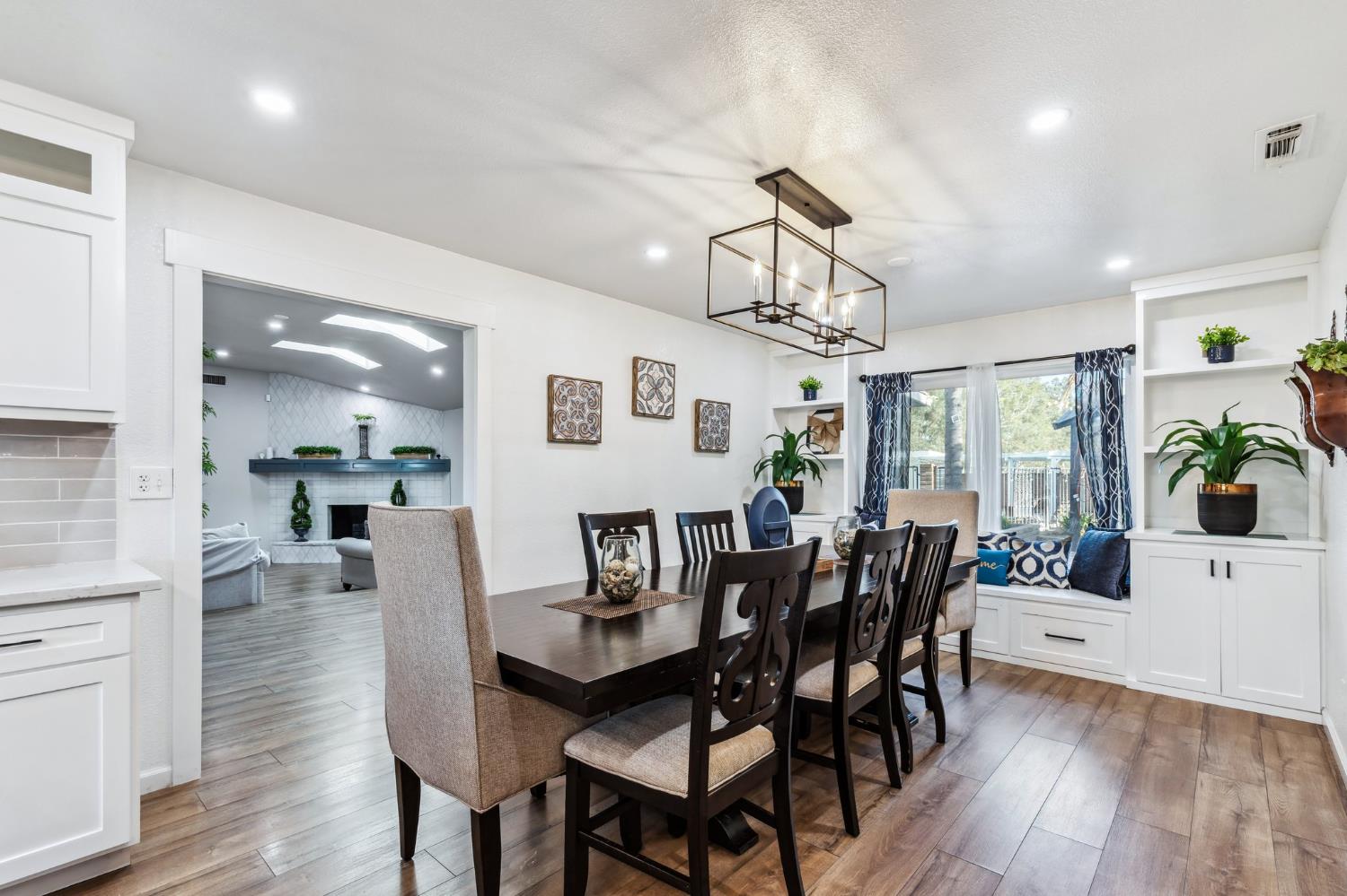 4341 W Dakota Ave, Fresno, CA 93722