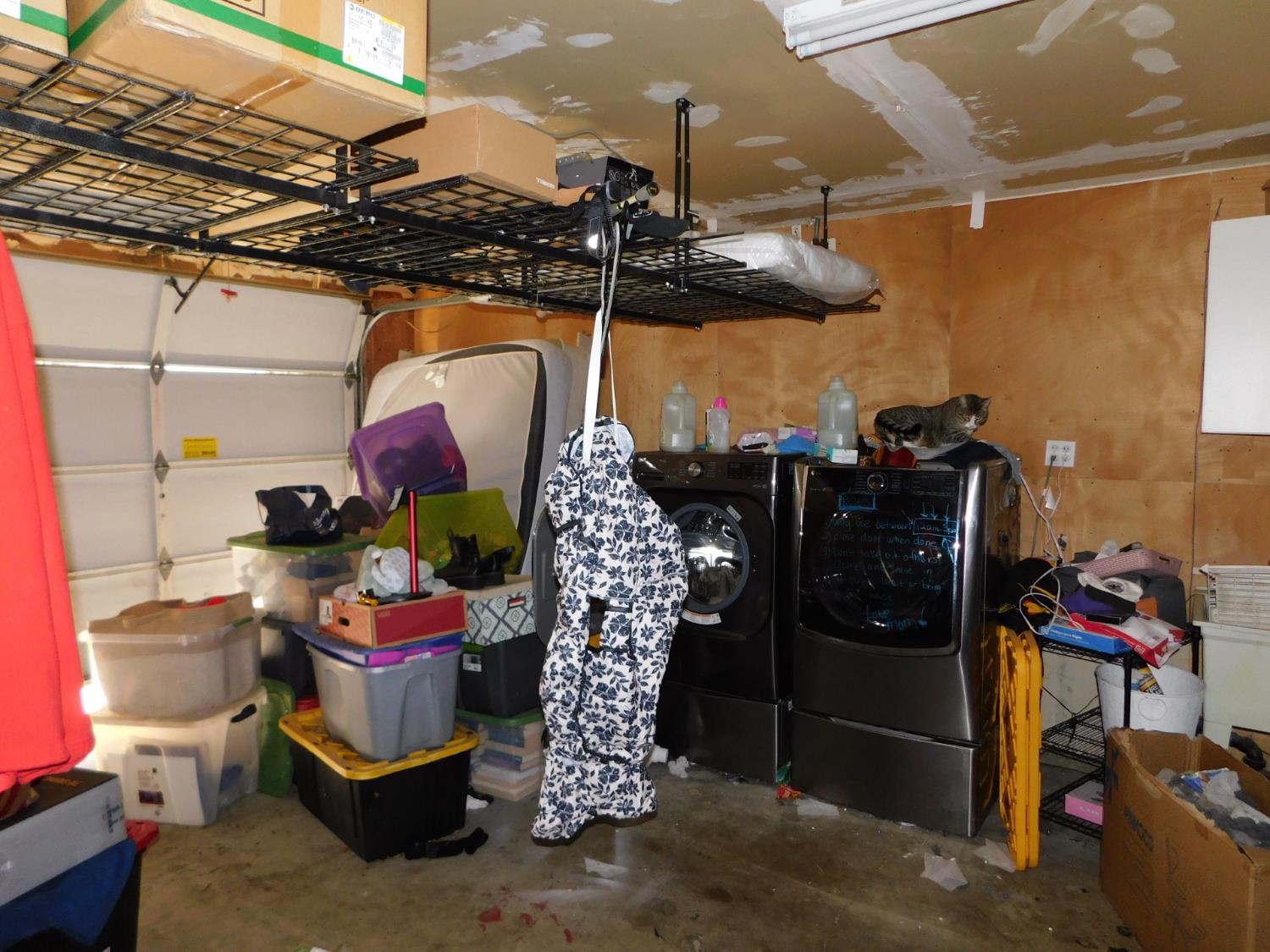 3762 N Claremont Ave N, Fresno, CA 93727