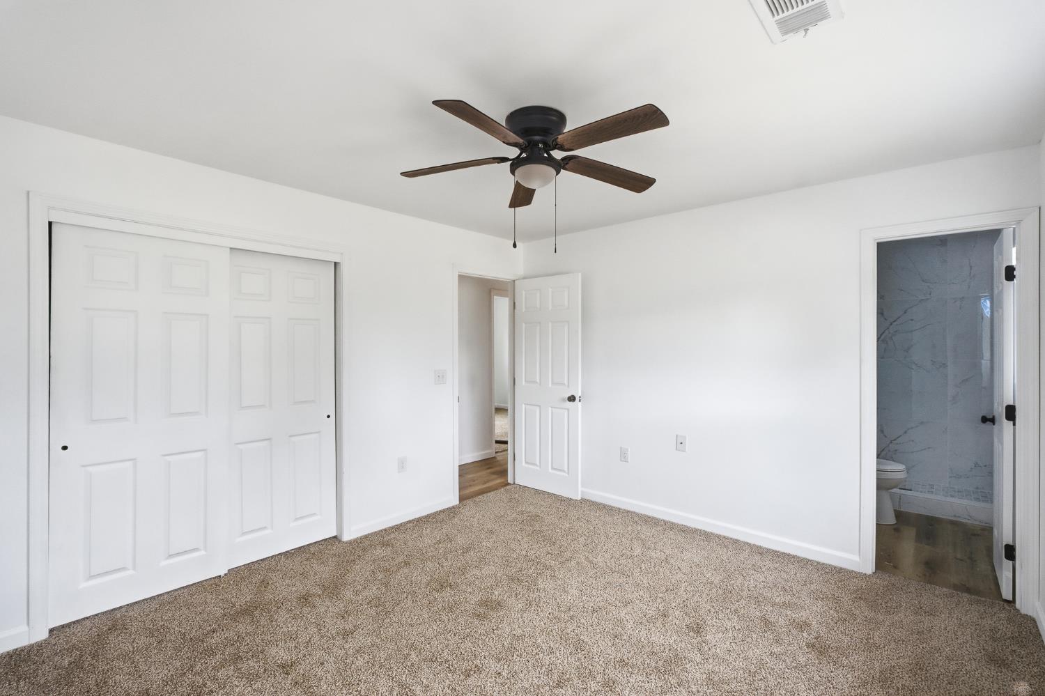 4573 N Woodson Ave, Fresno, CA 93705