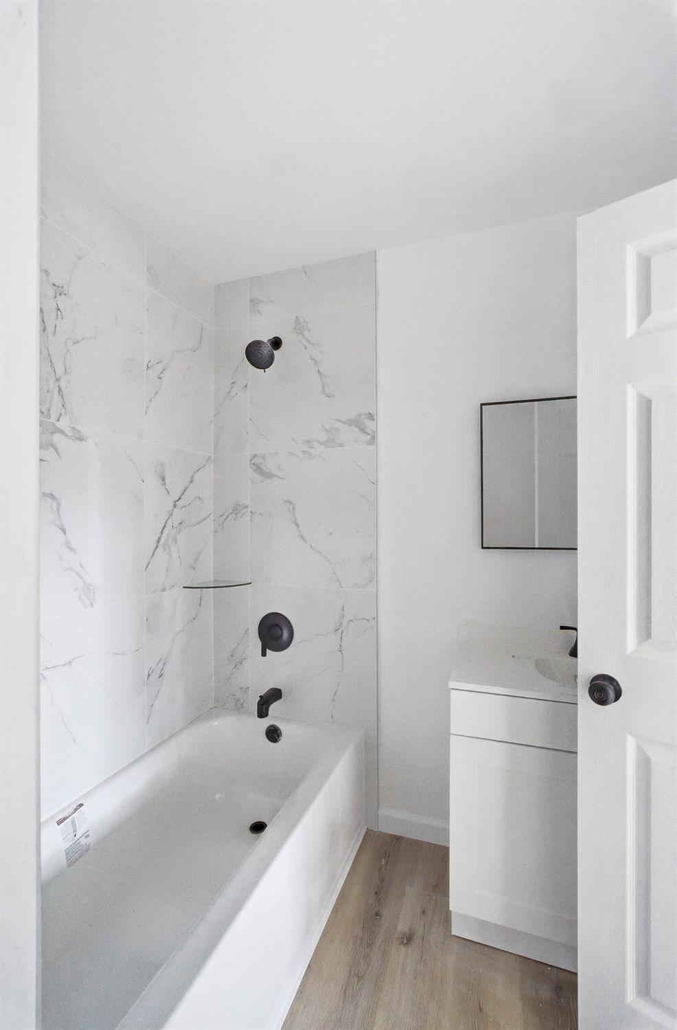 4573 N Woodson Ave, Fresno, CA 93705