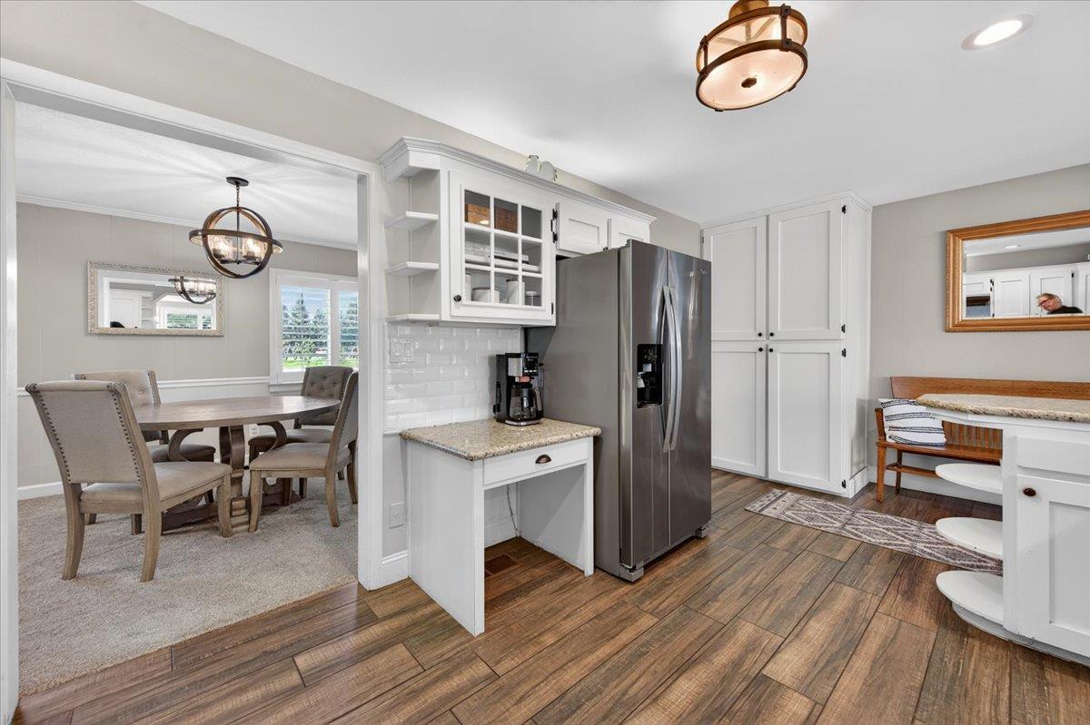 1544 N De Wolf Ave, Fresno, CA 93737