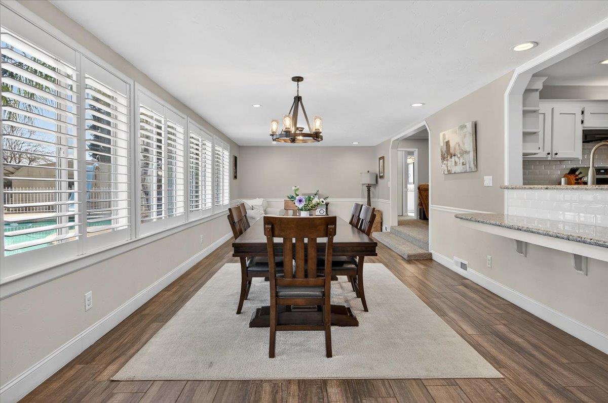 1544 N De Wolf Ave, Fresno, CA 93737