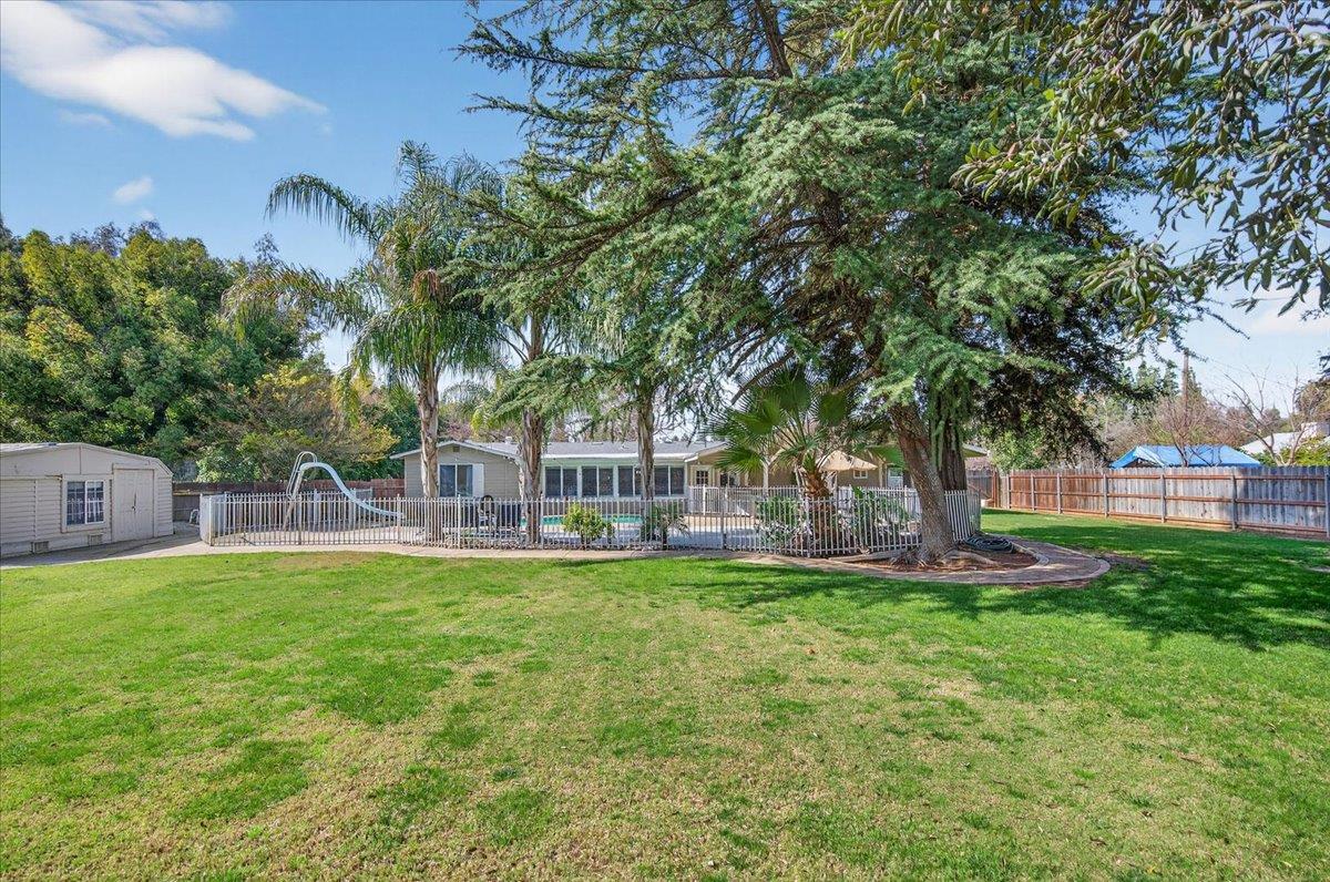 1544 N De Wolf Ave, Fresno, CA 93737