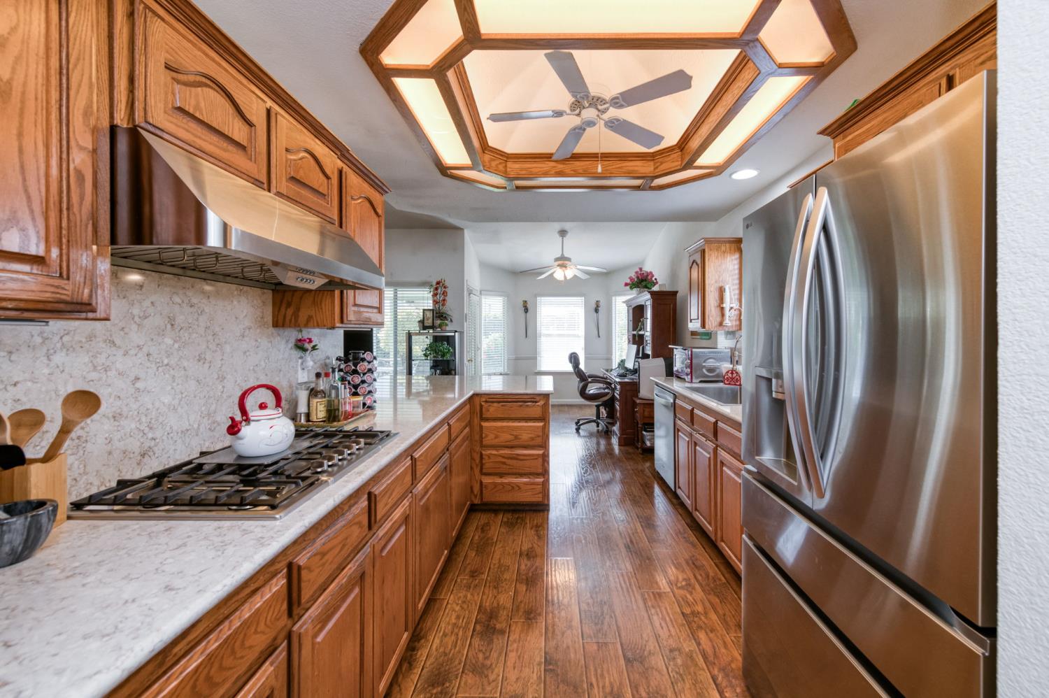 5817 W Corona Ave, Fresno, CA 93722