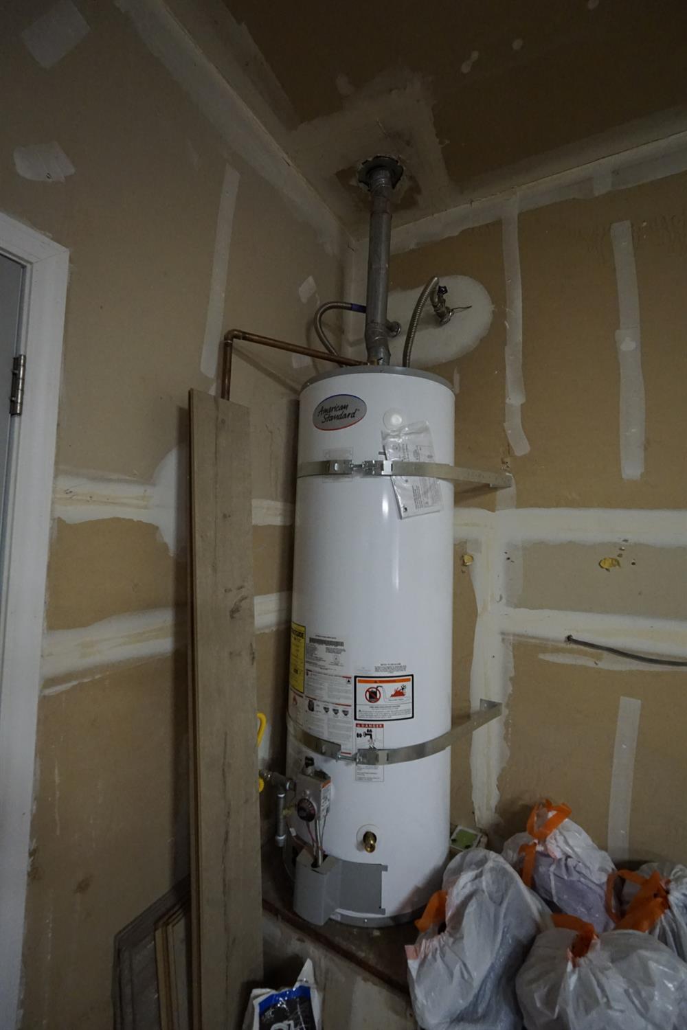 5919 W Chennault Ave, Fresno, CA 93722