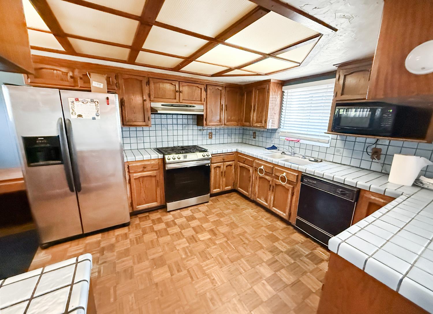 738 N Garden Ave, Fresno, CA 93727