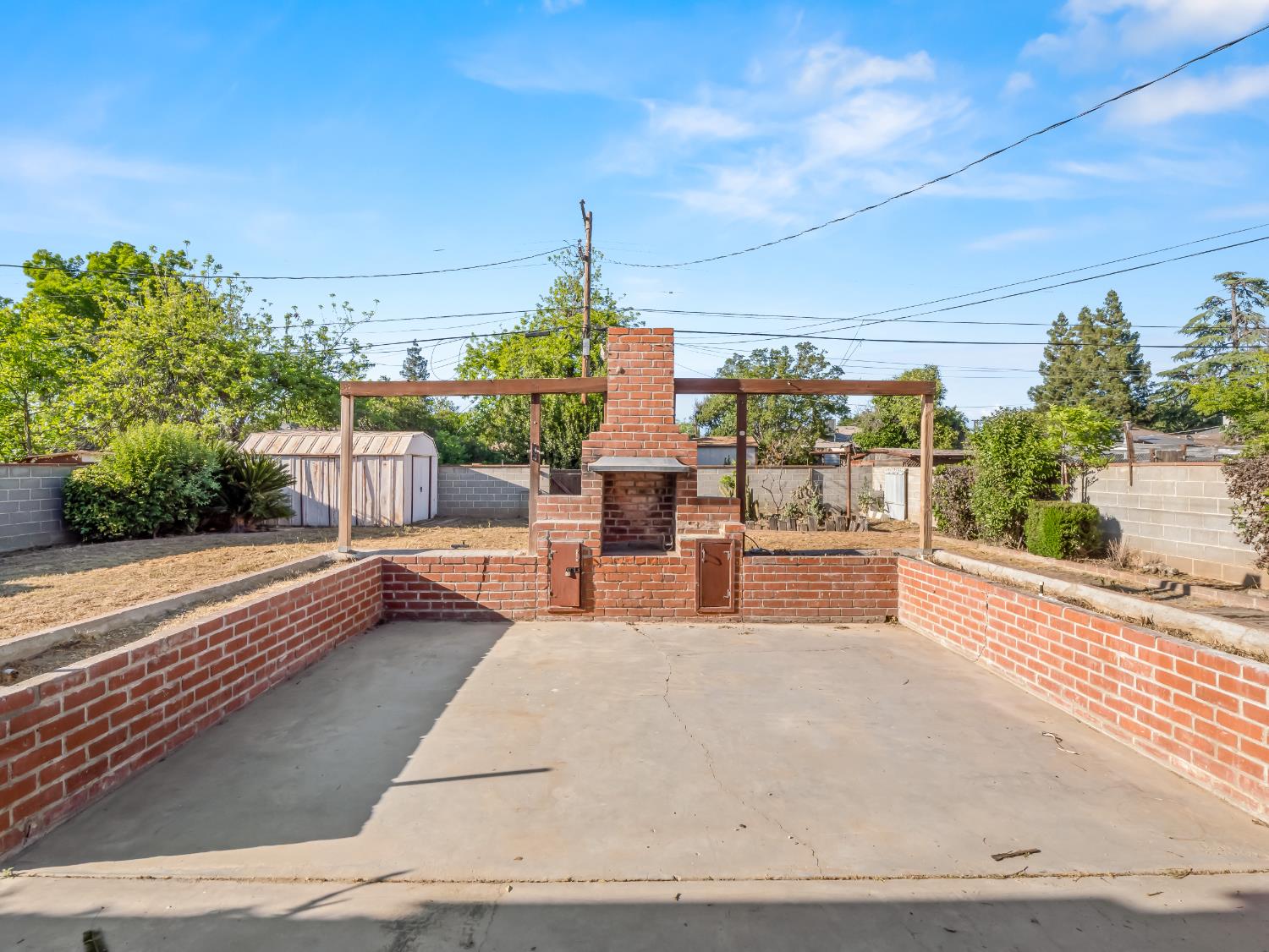 732 W Cortland Ave, Fresno, CA 93705