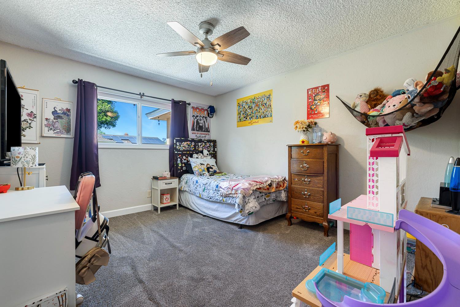 872 E Spruce Ave, Fresno, CA 93720