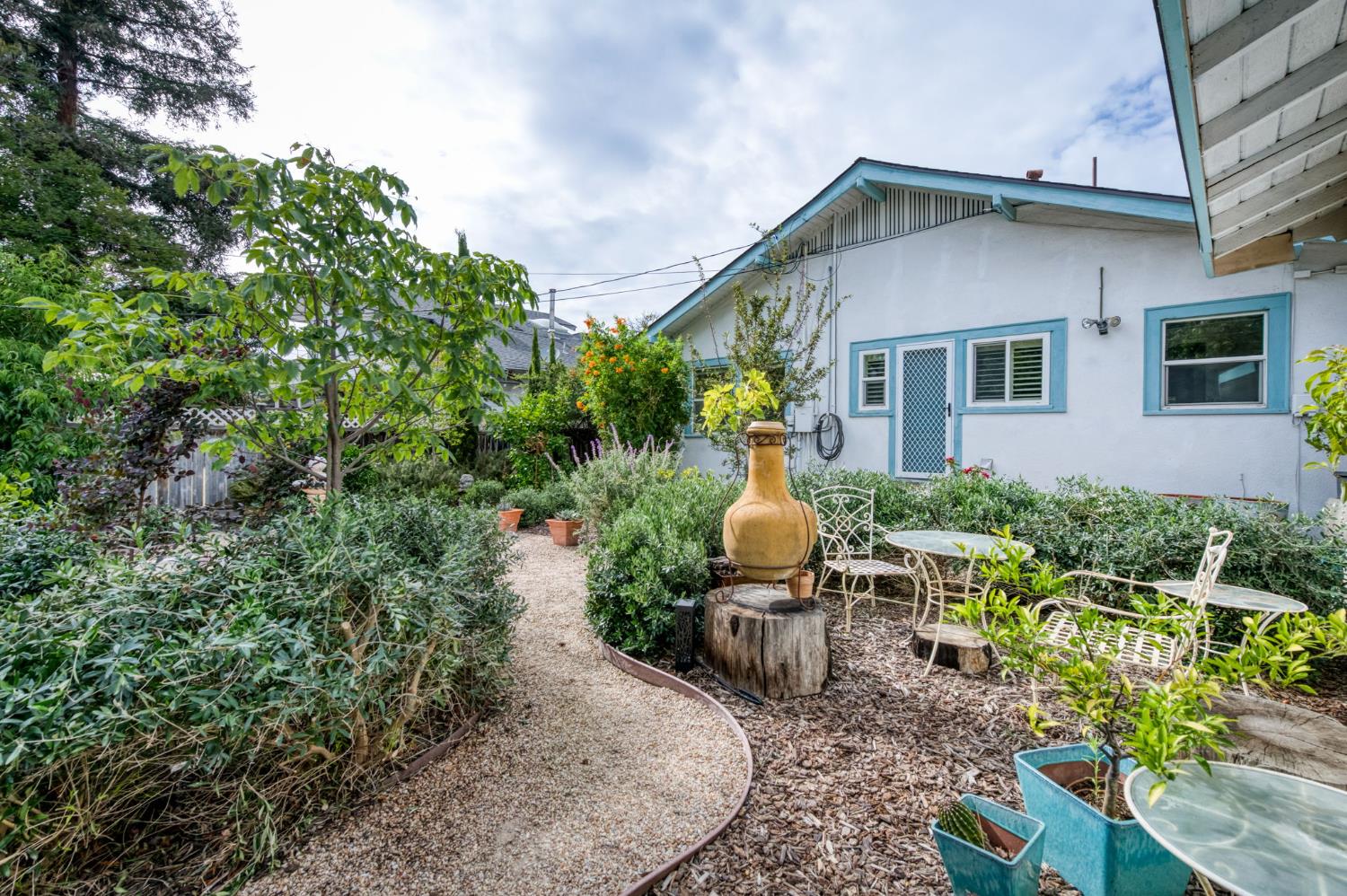 636 E Yale Ave, Fresno, CA 93704