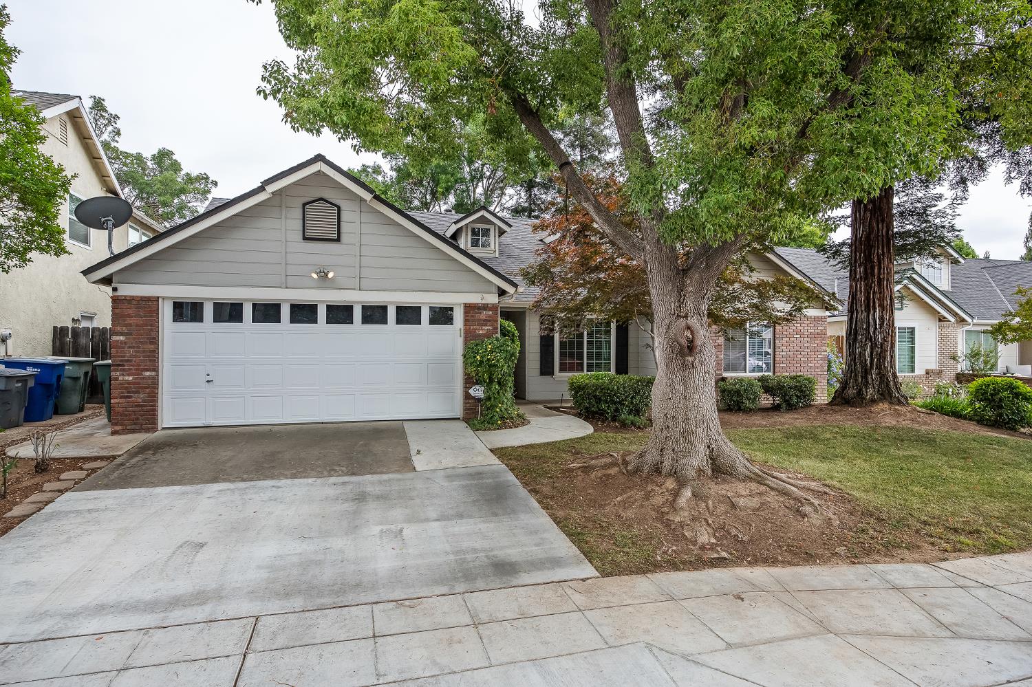 2047 Muncie Ave, Fresno, CA 93720