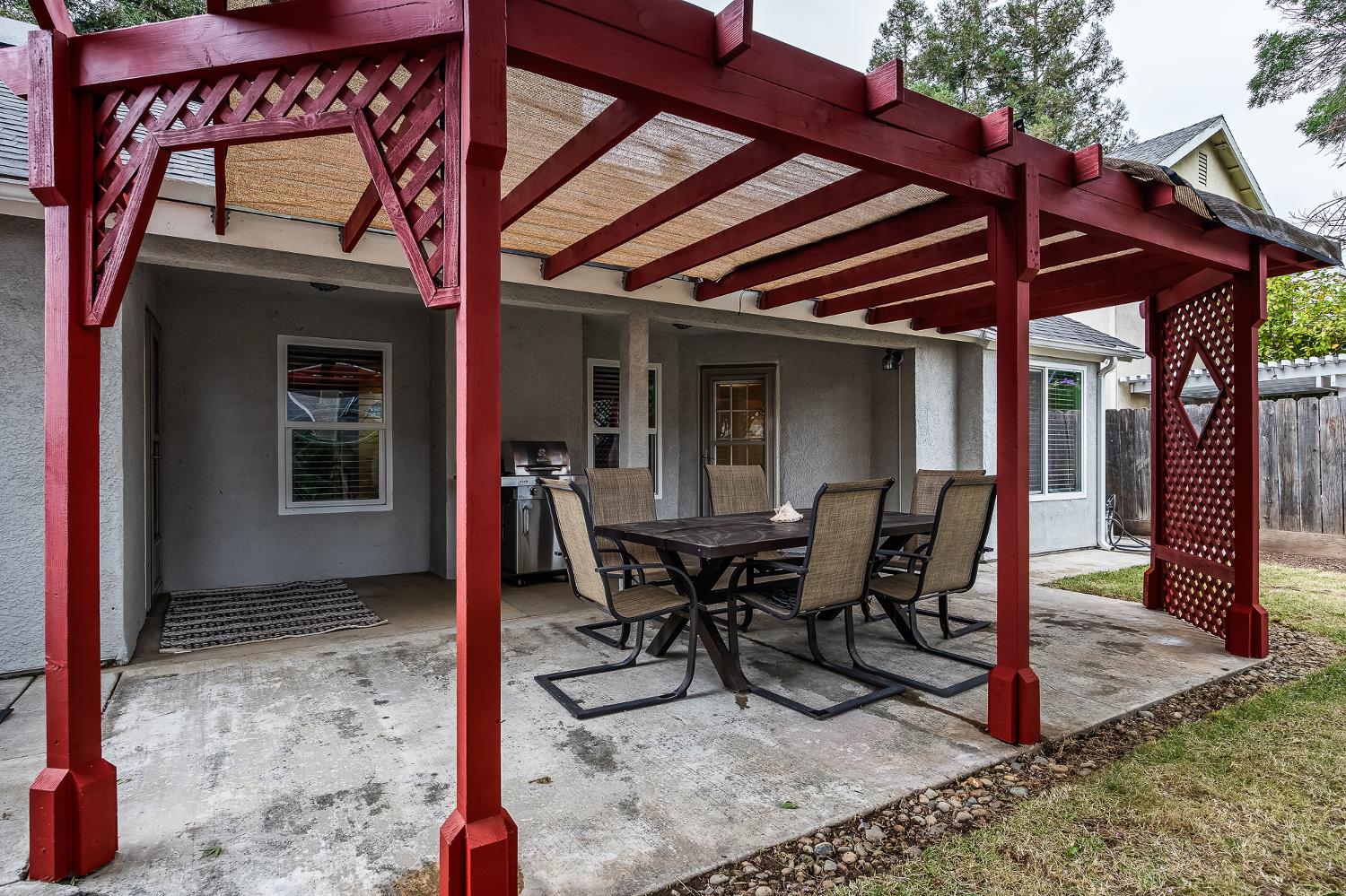 2047 Muncie Ave, Fresno, CA 93720